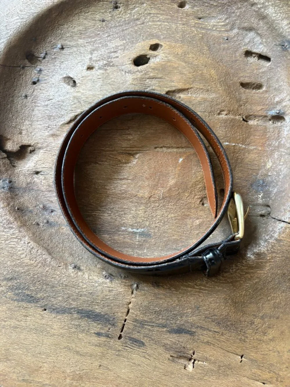 Cole Haan black embossed leather belt brass buckle 1.25 in. wide women's medium